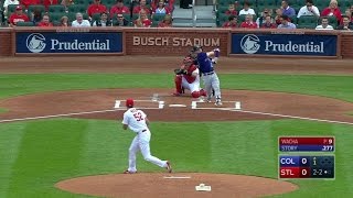 COL@STL: Wacha fans Story swinging in the 1st