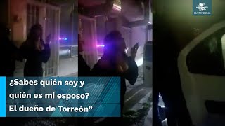 ¡Lady Guacareada! Mujer ebria vomita taxi y asegura que su esposo es el dueño de Torreón