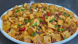 The delicious method of roasting tofu is more enjoyable than mapo tofu. The method is simple