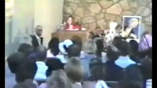 Marilyn Monroe - 25th Anniversary Memorial Service