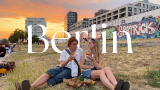 interrail diaries | berlin: picnic in the park, exploring districts & trying the best cinnamon buns!