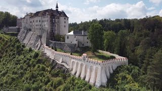 STŘEDOČESKÁ NEJ: Český Šternberk - živá perla nad Sázavou