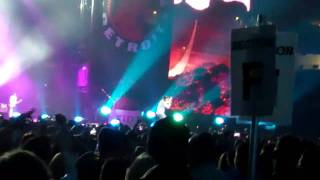 Kid Rock's opening song "Birthday" and "Cowboy" at his 40th birthday celebration concert