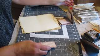 Tutorial Scrapbooking mini journal album with file folders & signatures. Part 1/3