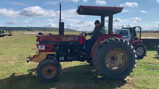 Lot 28 Case/International 595 Tractor