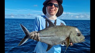 טיול דיג 🎣 במלדיביים 🏝 12/2022 חלק 3-Fishing trip in the Maldives Part 3  Black Trevally HE/EN Subs