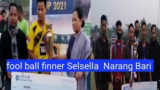 Selsella Narang bare footlbar fanner