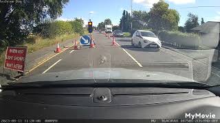 temporary traffic lights and nothing happening