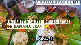 ₹250 Unlimited SOUTH INDIAN Meal on BANANA Leaf // A.Ramanayak's UDIPI Matunga // MUMBAI #shorts
