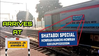 HOWRAH-RANCHI  SHATABDI SPECIAL ARRIVING ASANSOL JUNCTION EARLY MORNING ON TIME.