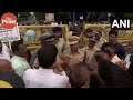 maha vikas aghadi holds protest march in mumbai over shivaji statue collapse