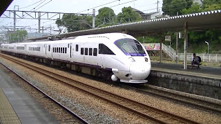 JR九州本ミフ885系（SM4編成） 特急ソニック28号博多行き 香椎駅通過\u0026ミフ813系200番台（RM206編成） 快速小倉行き 香椎駅到着