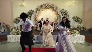 ഇനി ചെക്കന്റെ വീട്ടുകാരുടെ തകര്‍പന്‍ dance @Galvinatalks #trending #viral#youtubeshorts #youtube