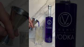 Purple Passion💜💛 Cosmic Vodka finn nu på systembolaget att beställa!🍸 *Cosmic Vodka är en