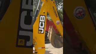 NOVA RETROESCAVADEIRA JCB 3CX