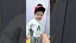 还是儿子厉害，一转眼就挣这么多，不服都不行！#Cute baby#Cute#呆萌小米宝#聪明宝宝#萌娃