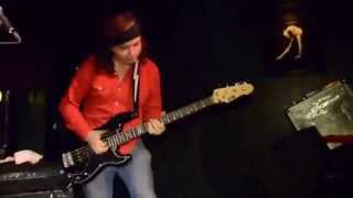 Guitar Shorty At Harvells 2015 Crazy Tomer Bassman gets time and Drummer Dannys solo