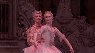 NUTCRACKER - Grand Pas de Deux Sugar Plum Fairy \u0026 Prince (Lauren Cuthbertson \u0026 Federico Bonelli)