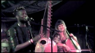 Suntou Susso \u0026 Sonia Cano - Miniyamba Live duet