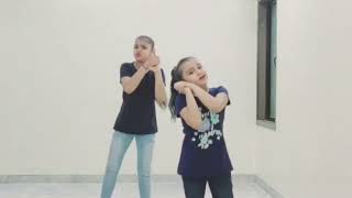 Is Din Ka Intzaar |Masi Birthday Song |Nisty \u0026 Krishty Chajjed |Vickydparekh |Birthday Dance