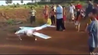 យន្តហោះគ្មានមនុស្សបើកDrone ដែលផលិតដោយស្នាដៃកូនខ្មែរ នៅស្រុកត្បូងឃ្