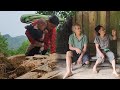 17 year old single mother: difficult journey across mountains to find grandparents