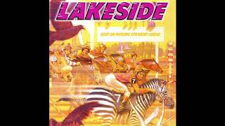 Lakeside - Keep On Moving Straigh Ahead