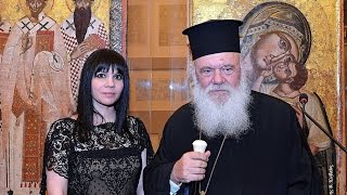 Κατέβα Κυρά Παναγιά (Greek traditional song to the Mother of God) / Nektaria Karantzi