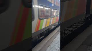 Arrivée du Regiolis SNCF Z83563/4 en gare de Strasbourg Ville, le 24 juin 2023