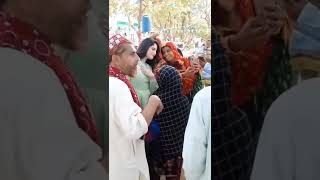 Neelam Muneer awesome moments with her fans #neelammuneer #shorts