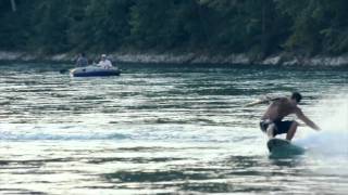 Bungeesurfing on the Aare