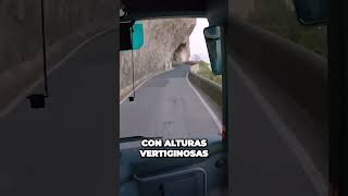 Esta Carretera Italiana es Más peligrosa que un paseo en dragón! 🐉😱 #AdrenalinaPura