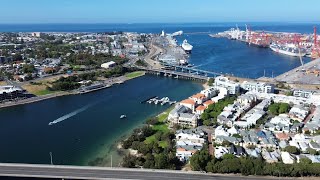 Perth river fishing| A day fishing the Swan river| Swans and flathead.