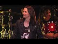 slash ft.myles kennedy u0026 the conspirators fall to pieces live in sydney moshcam