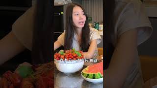 65歲姥姥上門做飯 | 今天在四川成都遇到一位樂觀堅強的女兒，每天都在祈盼喚醒自己的母親，她說“如果我往後退一步，那就是媽媽的絕路”她永不放棄的精神值得我們學習 #cooking#潘姥姥#food