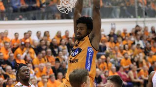 Simeon Carter 2021 - 2022 kauden parhaat suoritukset