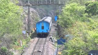 Konkan Railway : Hardcore Chugger KYN WDM-3D Thrashes Kherset Viaduct 01004 SWV-DR Special!!