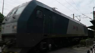 HXD1C, China Railway freight train 中国铁路