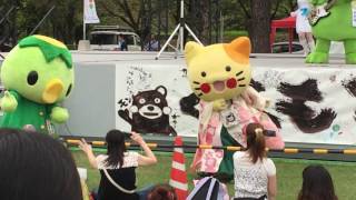 熊本キャラフェス　きゃらきゃら天国　踊るキャラ