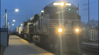 NS 29P FLYS through South Bend at MP 438 with friendly crew!