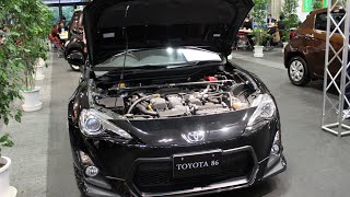 TOYOTA 86 （ハチロク） ZN6型 ボンネット開けてみた♪