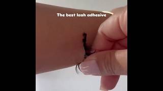 Can Your Lash Glue Do This? We all know it’s all about the lash glue 💁‍♀️  #tutorial