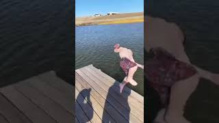 Dog catches Midget before he hit Water!