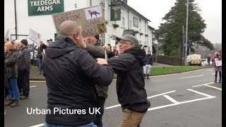 Protesters hit by horse manure as violence mars Boxing Day hunt protest