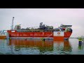 loading the dockwise vanguard