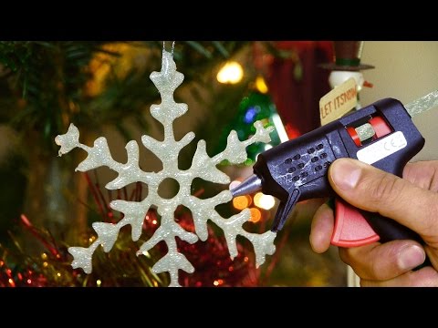 DIY Snowflakes - Christmas Craft Decoration Ideas DIY Snowflakes - Christmas Craft Decoration Ideas