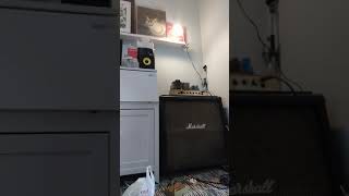 '79 JMP into '72 Marshall 1960a (clean/pushed sounds)