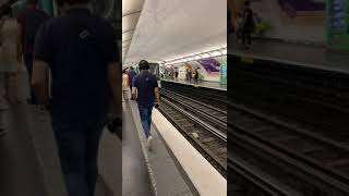 Paris Metro Arriving at Trocadéro Station
