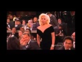 Leonardo Dicaprio laughs at Lady Gaga
