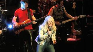 Total Eclipse Of The Heart - Bonnie Tyler (Live)
